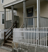 21 Highland St in Brockton, MA - Foto de edificio - Other