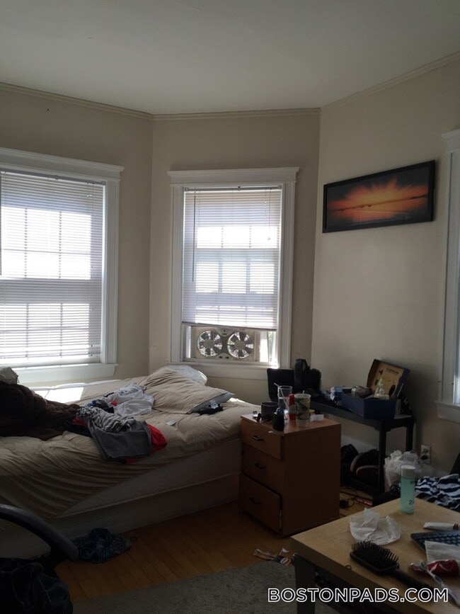 154 Magazine St, Unit 21 in Cambridge, MA - Foto de edificio - Building Photo