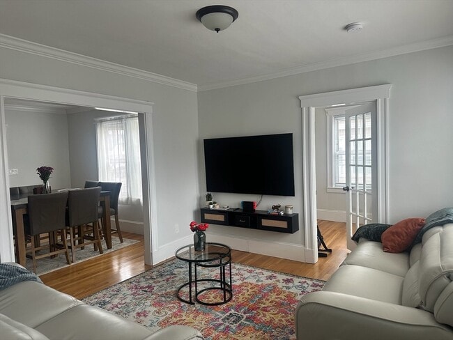 property at 6 Derby Rd