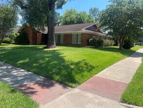 3715 Latma Dr in Houston, TX - Building Photo - Building Photo