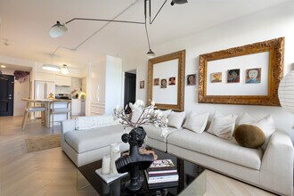 20 Collier St in Toronto, ON - Building Photo - Building Photo