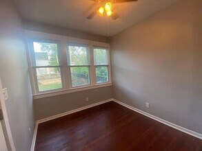 3531 Wyandotte St in Kansas City, MO - Building Photo - Building Photo