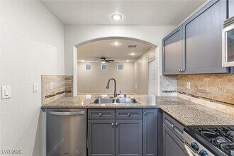 6213 Pangea Ave, Unit 6-6107 in Las Vegas, NV - Building Photo - Building Photo
