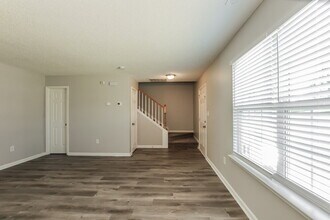 10125 Illoria Dr in Charlotte, NC - Foto de edificio - Building Photo