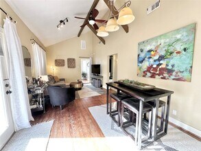 4318 Eigel St in Houston, TX - Building Photo - Building Photo