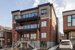 515 Chapel St in Ottawa, ON - Building Photo