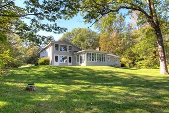 63 Old Cne Rd in Salisbury, CT - Building Photo - Building Photo