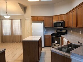 1911 Blooming Park Ln in Katy, TX - Building Photo - Building Photo