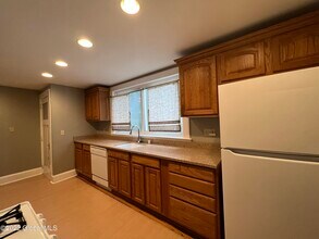 157 Washington St in Saratoga Springs, NY - Building Photo - Building Photo
