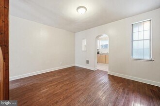 430 Cross St in Philadelphia, PA - Building Photo - Building Photo