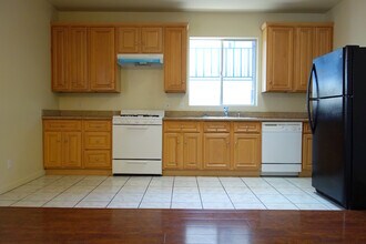 4627 Prospect Ave in Los Angeles, CA - Building Photo - Building Photo