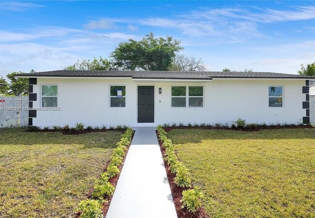 property at 439 SW 17th Terrace