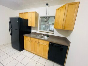1440 Mandel Rd in Ft. Myers, FL - Building Photo - Building Photo