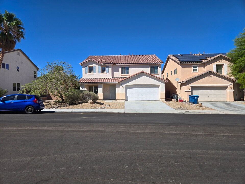 5508 Knotting Pass in Las Vegas, NV - Building Photo