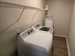 194 Graham St in Winder, GA - Building Photo - Building Photo