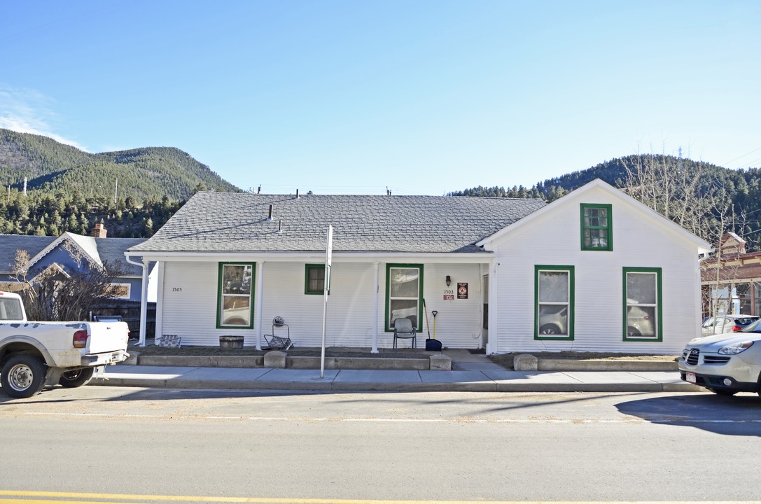 1505 Colorado Blvd in Idaho Springs, CO - Foto de edificio