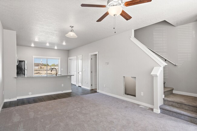 property at 10762 W Brownstone Ln