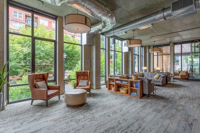 Walton Lofts in Seattle, WA - Foto de edificio - Interior Photo