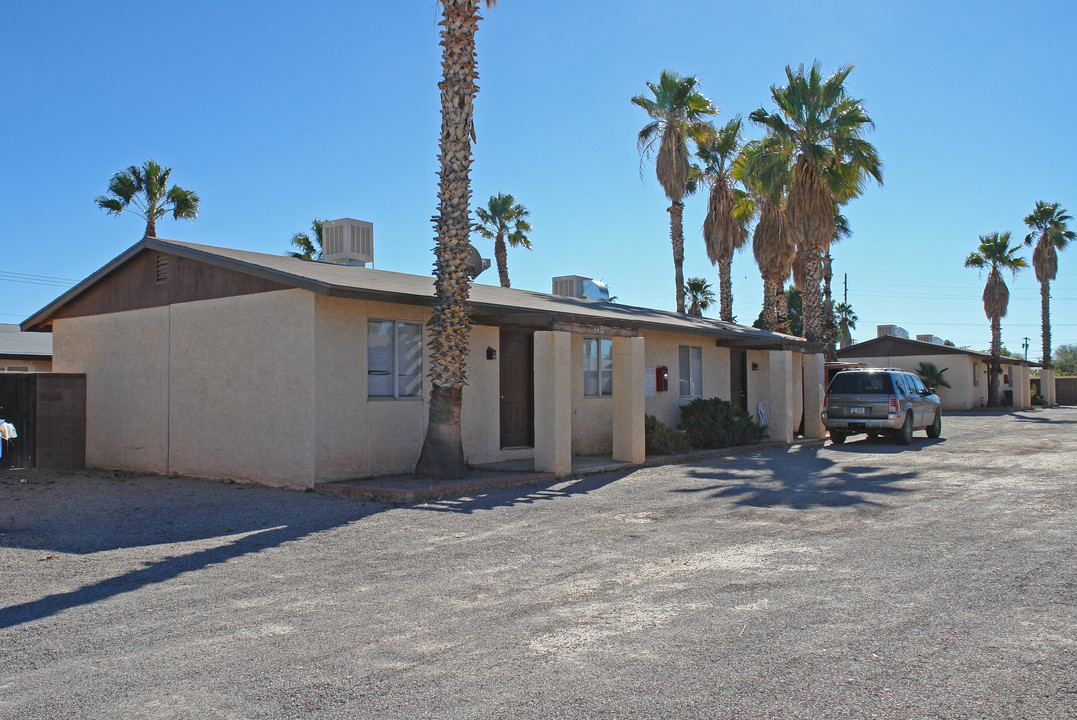 5870-5876 E 28th St in Tucson, AZ - Building Photo