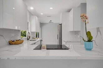 3740 Wilderness Way in Coral Springs, FL - Building Photo - Building Photo