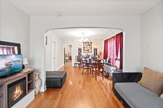 6918 S Talman Ave in Chicago, IL - Building Photo - Building Photo