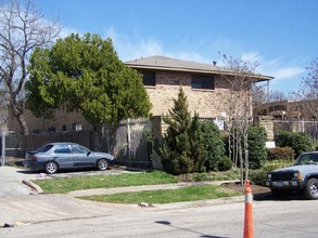 5217 Bryan St in Dallas, TX - Building Photo - Other