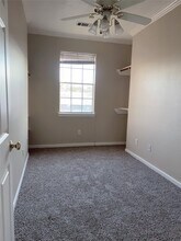 6131 E Houston Rd in Houston, TX - Building Photo - Building Photo