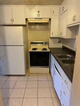 2826 S Pennsylvania St in Indianapolis, IN - Building Photo - Building Photo