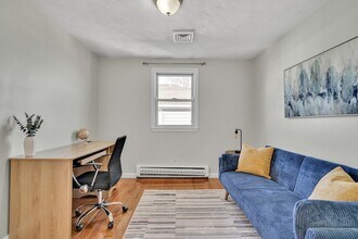 74-76-76 Dunboy St in Boston, MA - Building Photo - Building Photo