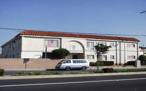 25424 Western Ave in Harbor City, CA - Building Photo