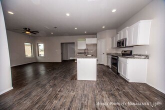 1708 102nd St in Lubbock, TX - Building Photo - Building Photo