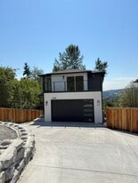 4939 S 114th St, Unit Main in Tukwila, WA - Building Photo