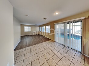 9924 Ranch Hand Ave in Las Vegas, NV - Building Photo - Building Photo