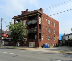 1255 King St E Apartments