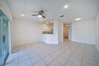 12180 SW 5th Ct in Pembroke Pines, FL - Building Photo - Building Photo