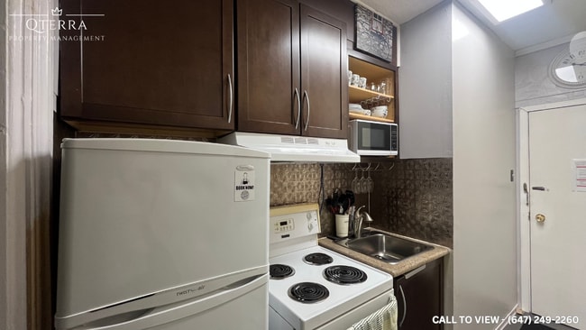 property at 50 Nelson St W