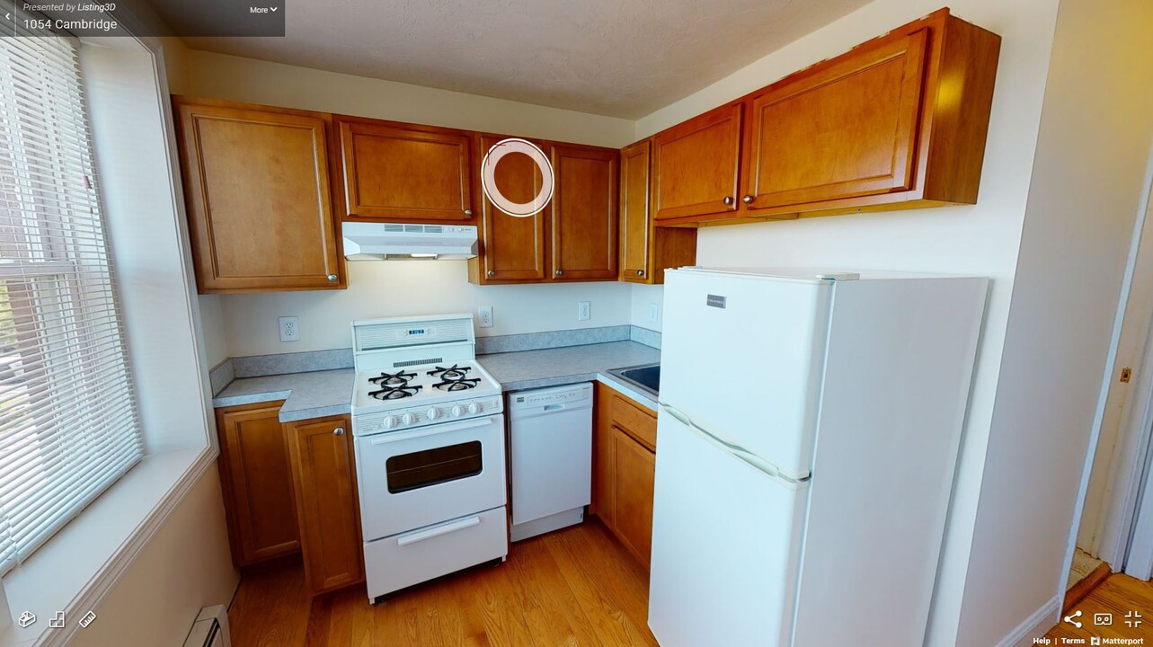 1054 Cambridge St, Unit 2F in Cambridge, MA - Building Photo