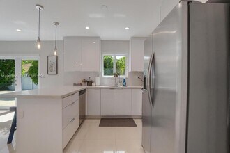 20560 NW 17th Ave in Miami Gardens, FL - Building Photo - Building Photo