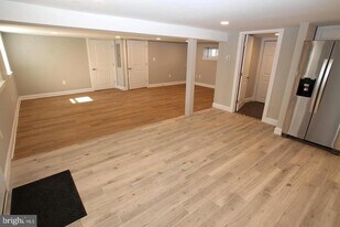 538 Durham Rd in Newtown, PA - Building Photo