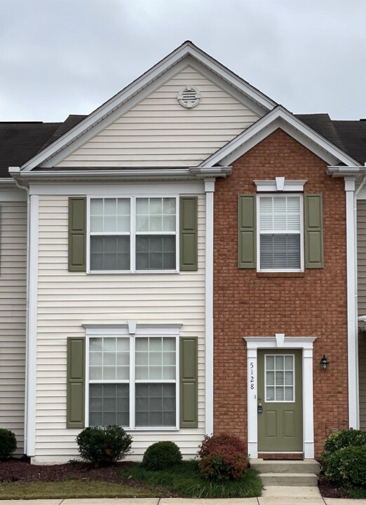 5128 Brooke Lauren Ln in Raleigh, NC - Building Photo