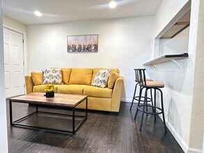 1430 Pierce St in Lakewood, CO - Building Photo - Building Photo