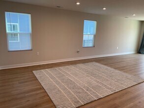 1111 Middle Crst Dr NE in Bolivia, NC - Building Photo - Building Photo