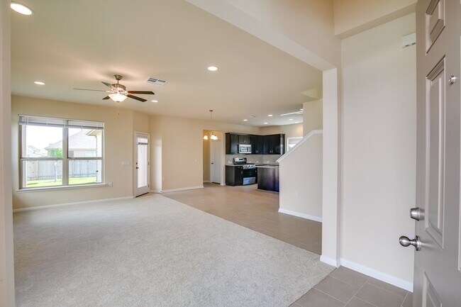 905 Falkland Trace in Pflugerville, TX - Building Photo - Building Photo