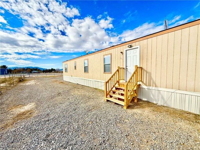 4210 E Cheyenne Way in Pahrump, NV - Building Photo - Building Photo