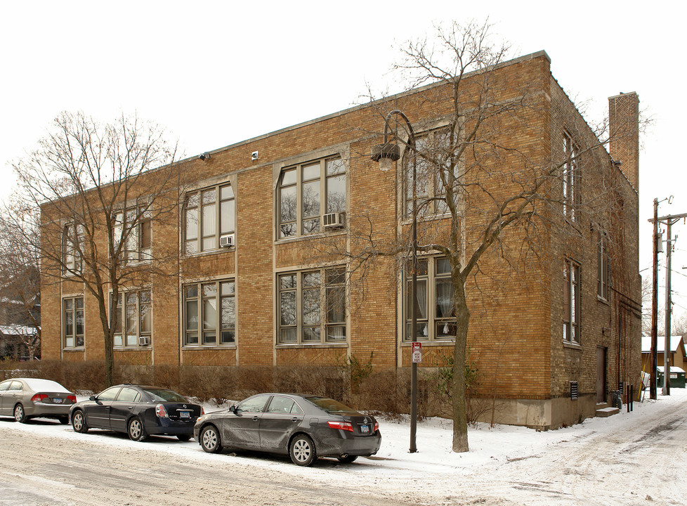 741-759 Holly Ave in St. Paul, MN - Building Photo