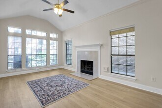 16415 N Eldridge Pkwy in Tomball, TX - Building Photo - Building Photo