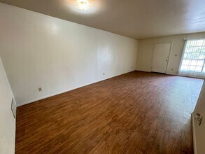 201 W Lincoln Ave in Copperas Cove, TX - Building Photo - Building Photo