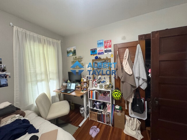 property at 10 Cambridge Ter