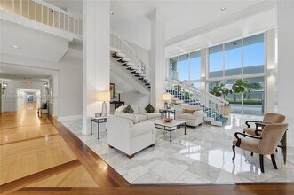 2100 S Ocean Ln in Fort Lauderdale, FL - Building Photo - Building Photo