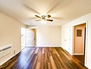 100 Ballygar St, Unit N in Clarksville, TN - Building Photo - Building Photo